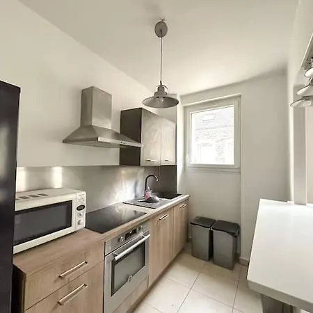 Duplex - T3 De 72 M2 - Hyper Centre-ville *